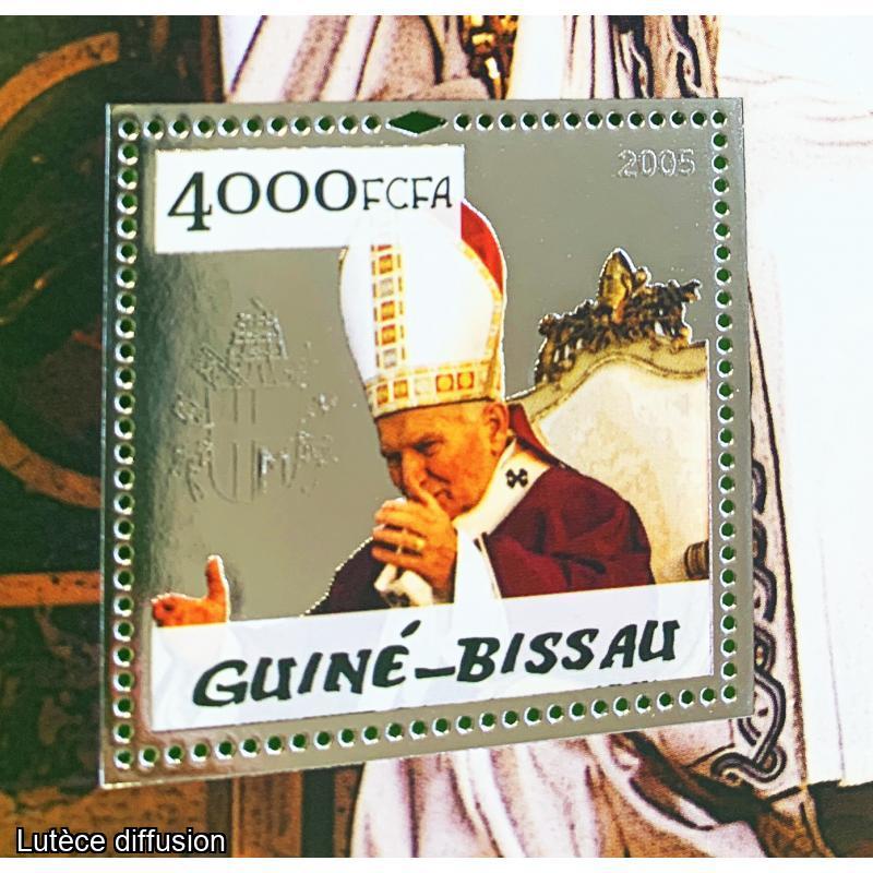 Bloc feuillet Jean Paul II Argent - Guinée Bissau 2005 (ref45903)