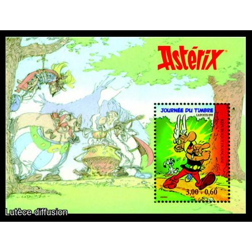 Bloc feuillet journée du timbre  Astérix (ref 662386 )